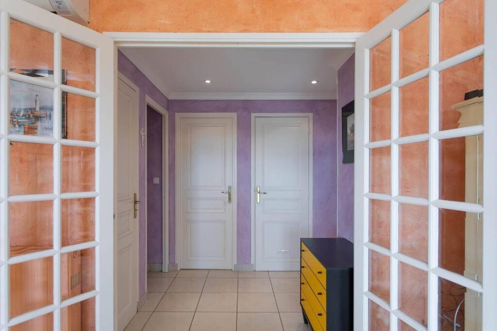 Appartement A6- 2 Bdr Incredible Sea View - Ac, Garage & Terrace à Antibes Extérieur photo