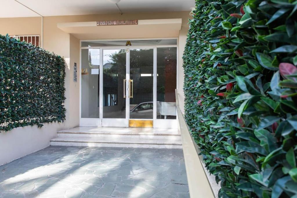 Appartement A6- 2 Bdr Incredible Sea View - Ac, Garage & Terrace à Antibes Extérieur photo
